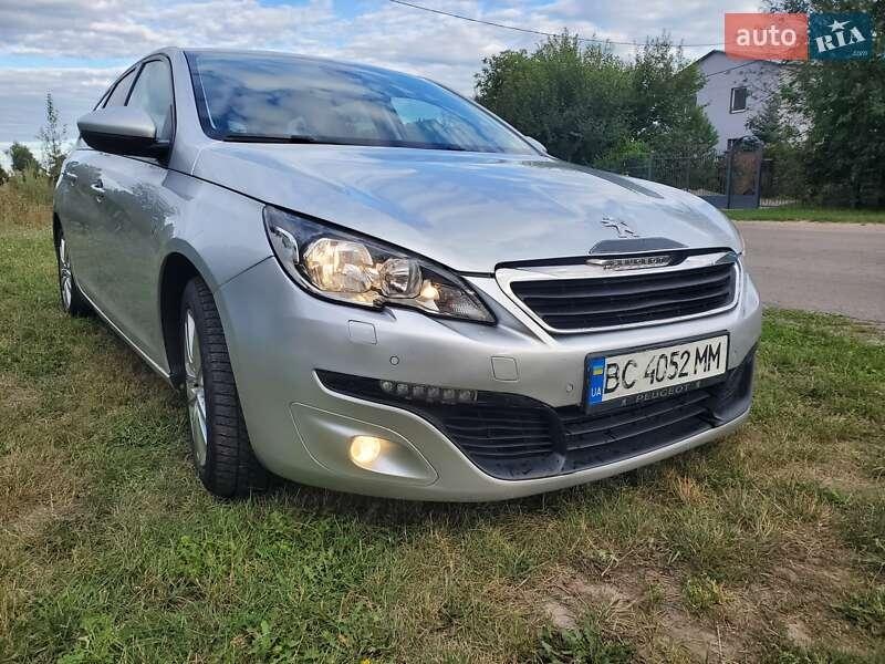 Peugeot 308 2016