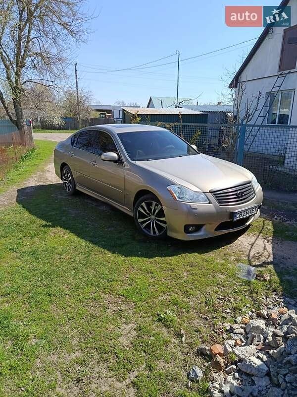 Infiniti M35 2008
