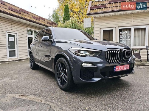BMW X5 2019