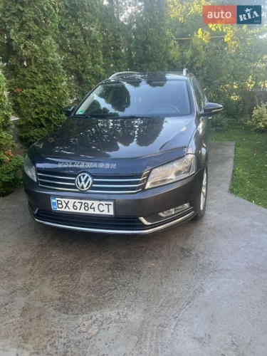 Volkswagen Passat 2011