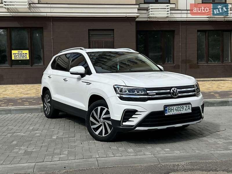 Volkswagen E-Tharu 2020