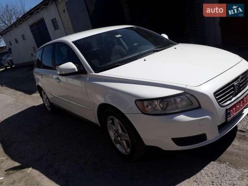 Volvo V50 2010