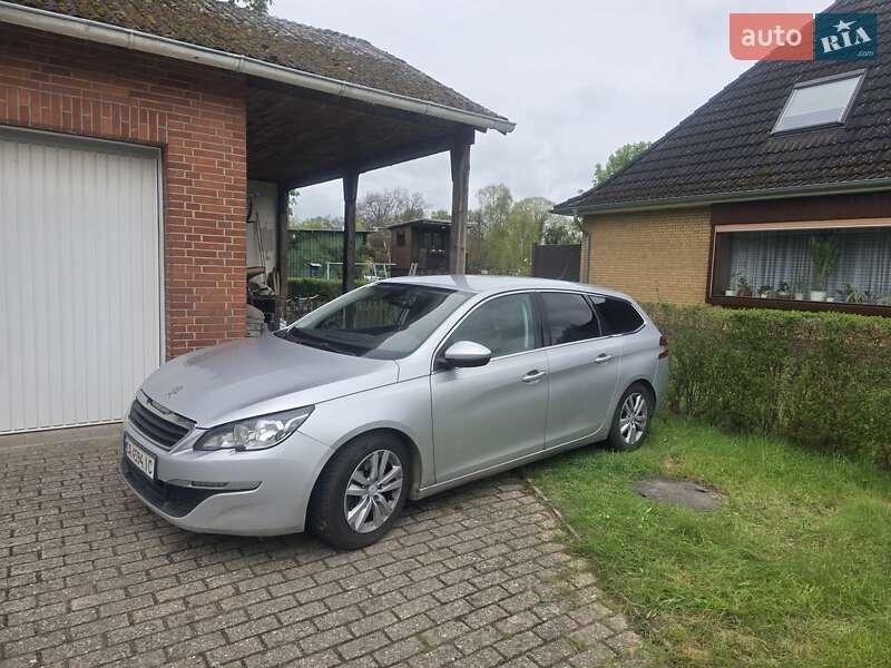 Peugeot 308 2015