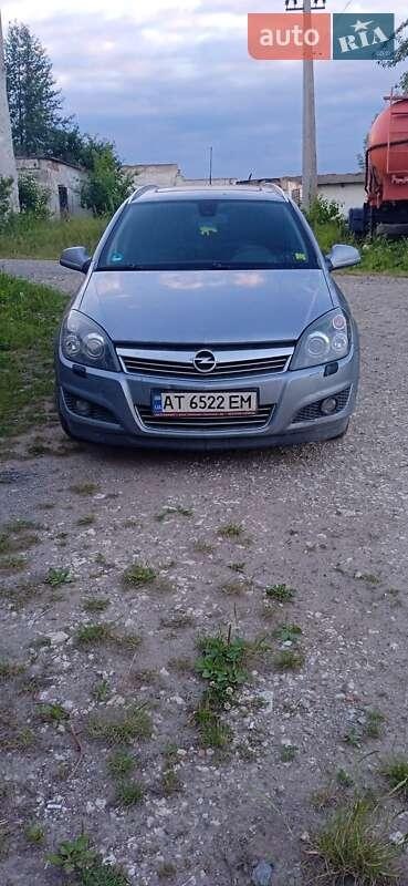 Opel Astra 2010
