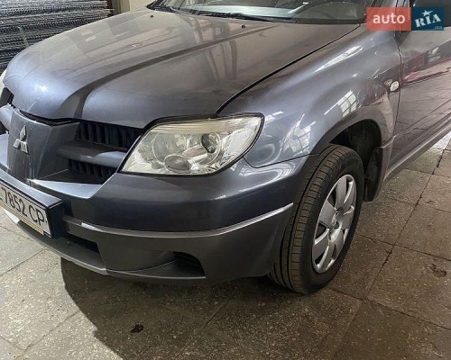 Mitsubishi Outlander 2008
