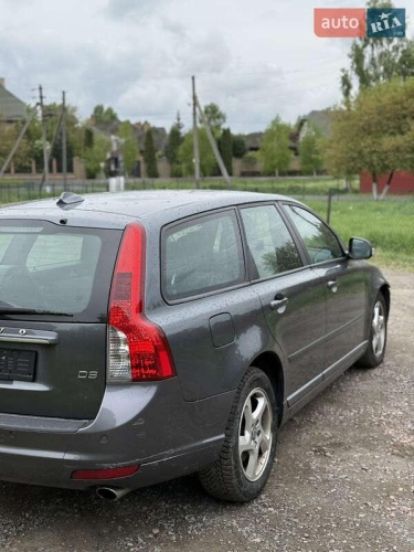 Volvo V50 2011