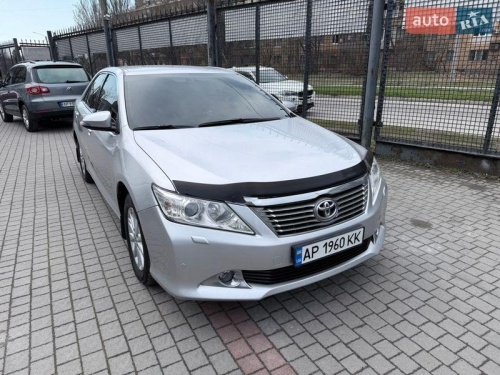 Toyota Camry 2013