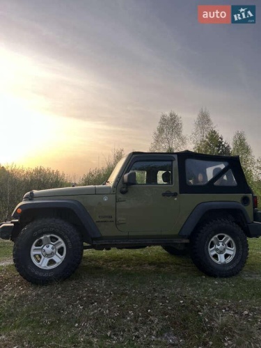Jeep Wrangler 2013