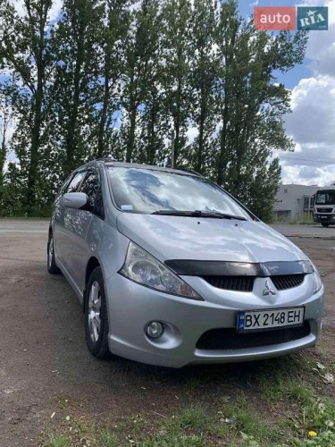 Mitsubishi Grandis 2008