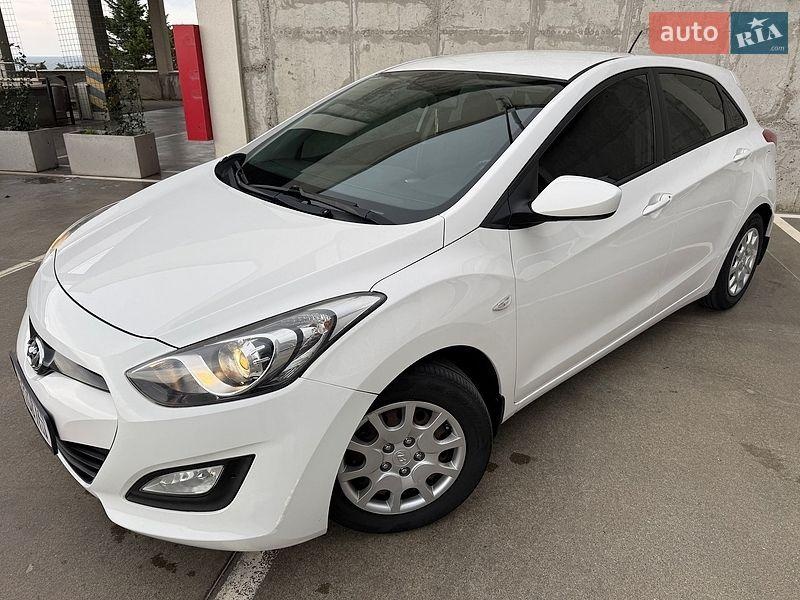 Hyundai i30 2013