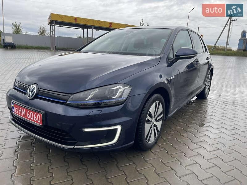 Volkswagen e-Golf 2015