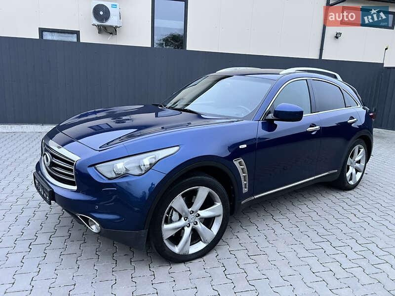 Infiniti FX 30 2012