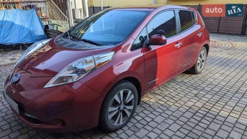 Nissan Leaf 2014