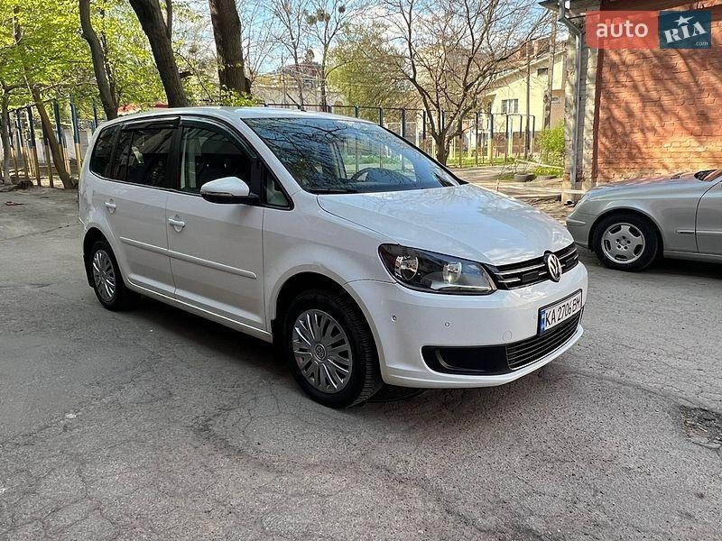 Volkswagen Touran 2014