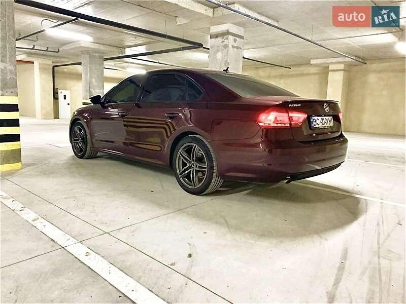 Volkswagen Passat 2012