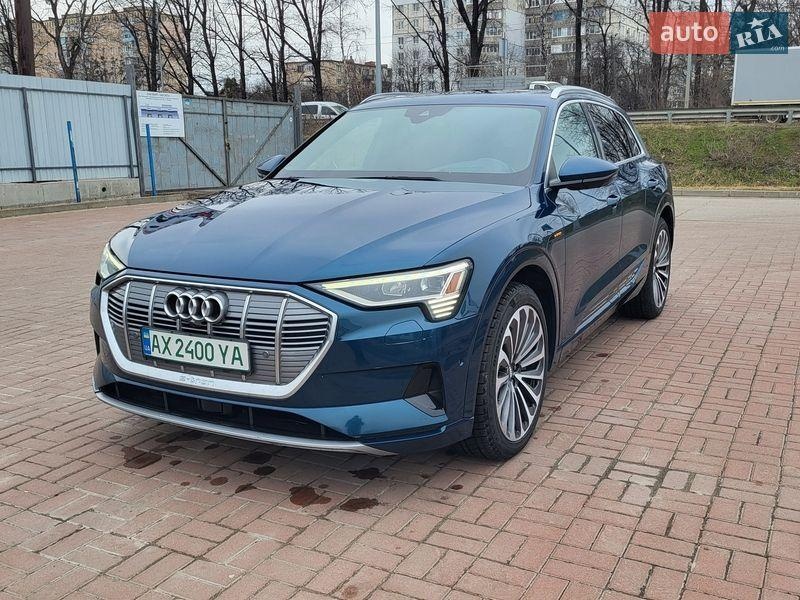 Audi e-tron 2019