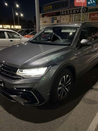 Volkswagen Tiguan 2022