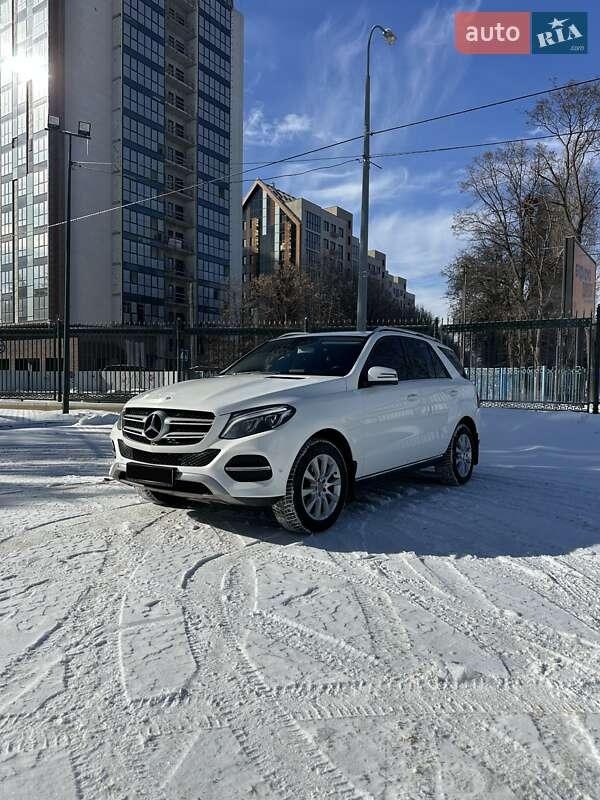 Mercedes-Benz GLE-Class 2016
