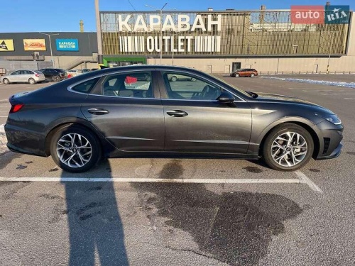 Hyundai Sonata 2021
