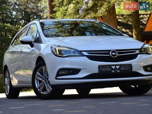Opel Astra 2019