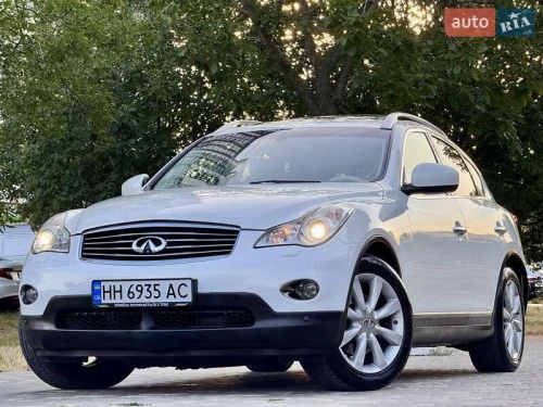 Infiniti EX 25 2011