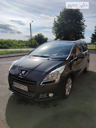 Peugeot 5008 2010