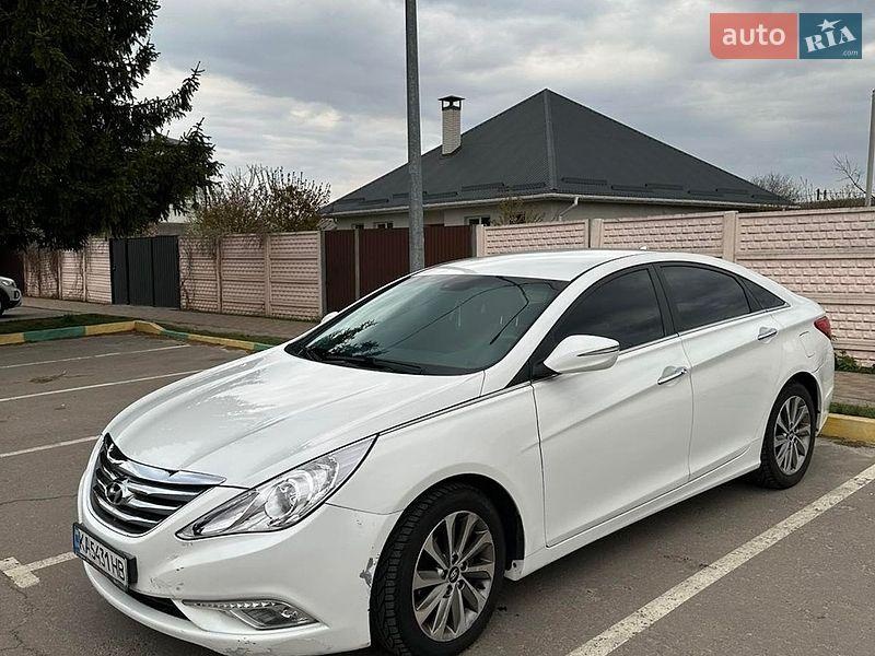 Hyundai Sonata 2013