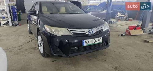 Toyota Camry 2012