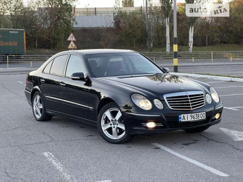 Mercedes-Benz E-Class 2008