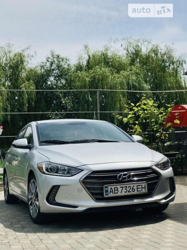 Hyundai Elantra 2015
