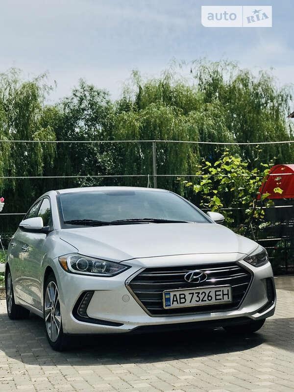 Hyundai Elantra 2015