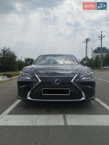 Lexus ES 2018