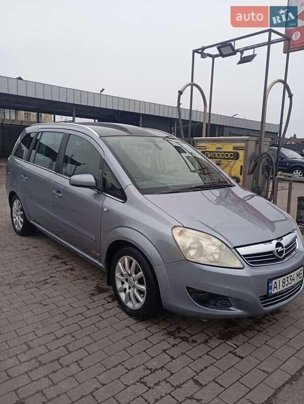 Opel Zafira 2008