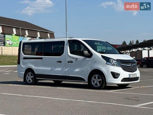 Opel Vivaro 2016