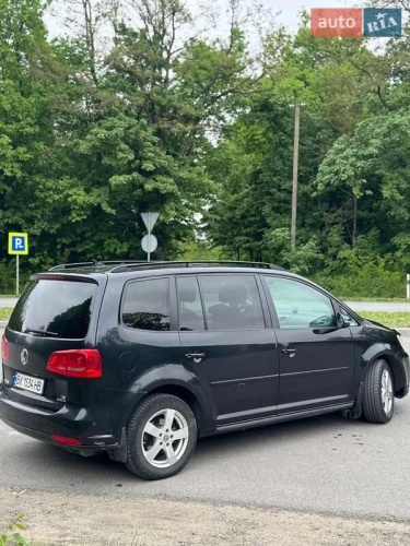 Volkswagen Touran 2013