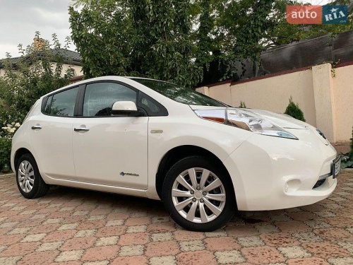 Nissan Leaf 2014