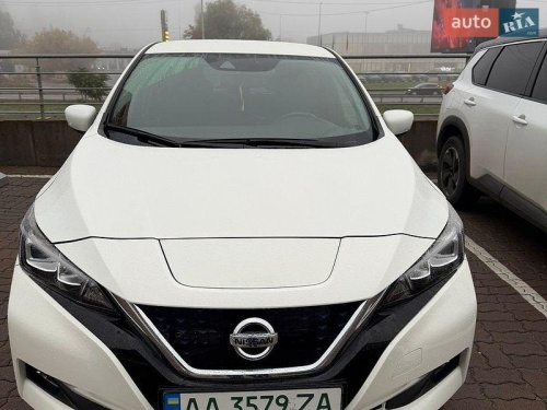 Nissan Leaf 2021
