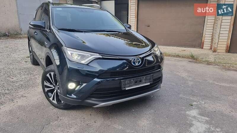 Toyota RAV4 2017