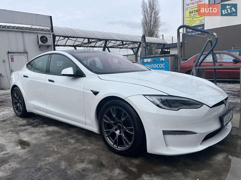 Tesla Model S 2022