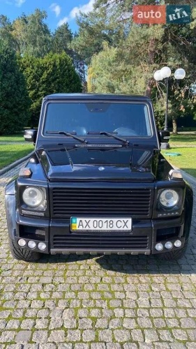 Mercedes-Benz G-Class 2011