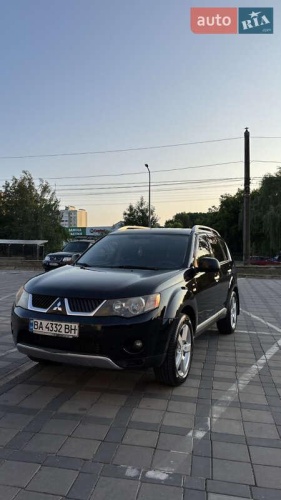 Mitsubishi Outlander XL 2008