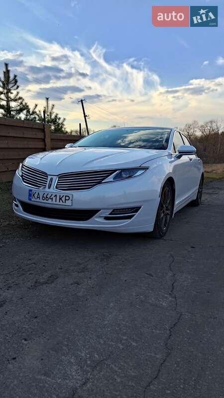 Lincoln MKZ 2014