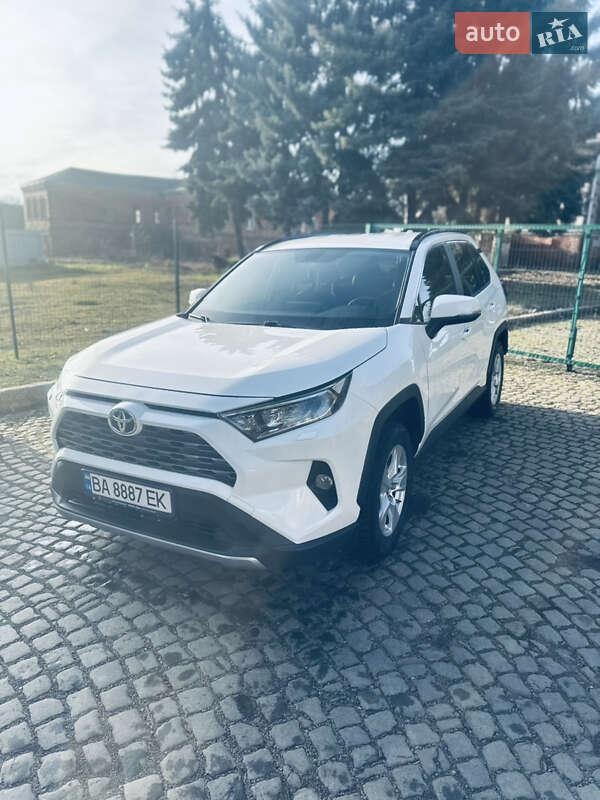 Toyota RAV4 2019