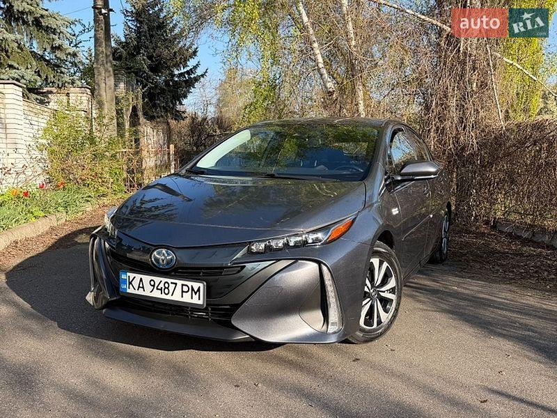 Toyota Prius 2018