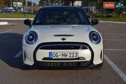 MINI Cooper 2023