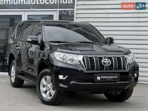 Toyota Land Cruiser Prado 2023