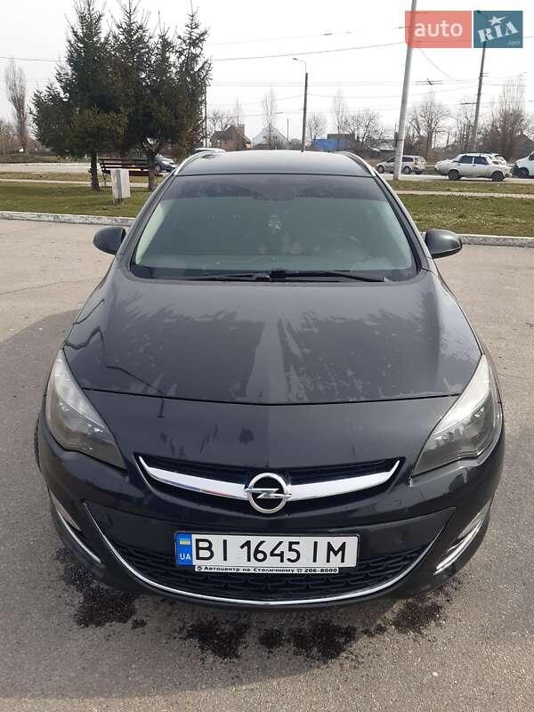 Opel Astra 2012