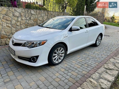 Toyota Camry 2012