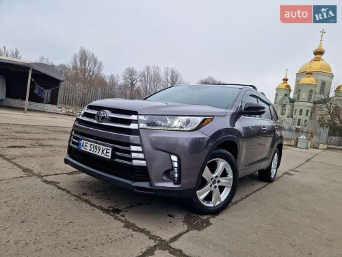 Toyota Highlander 2017