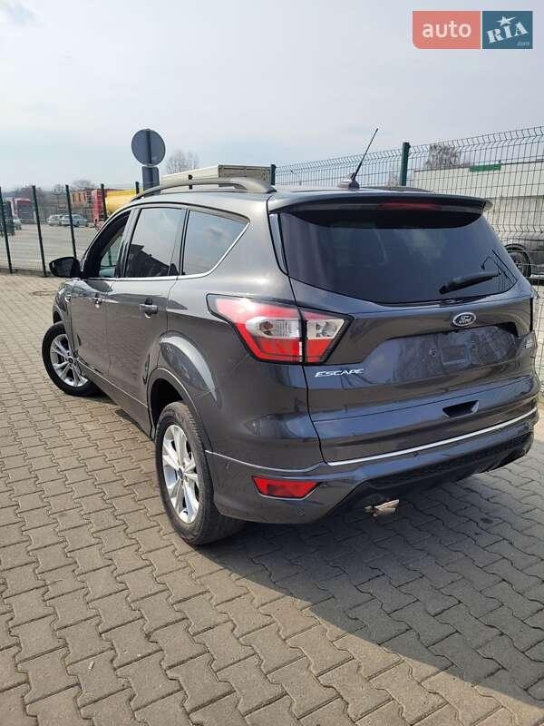 Ford Escape 2018